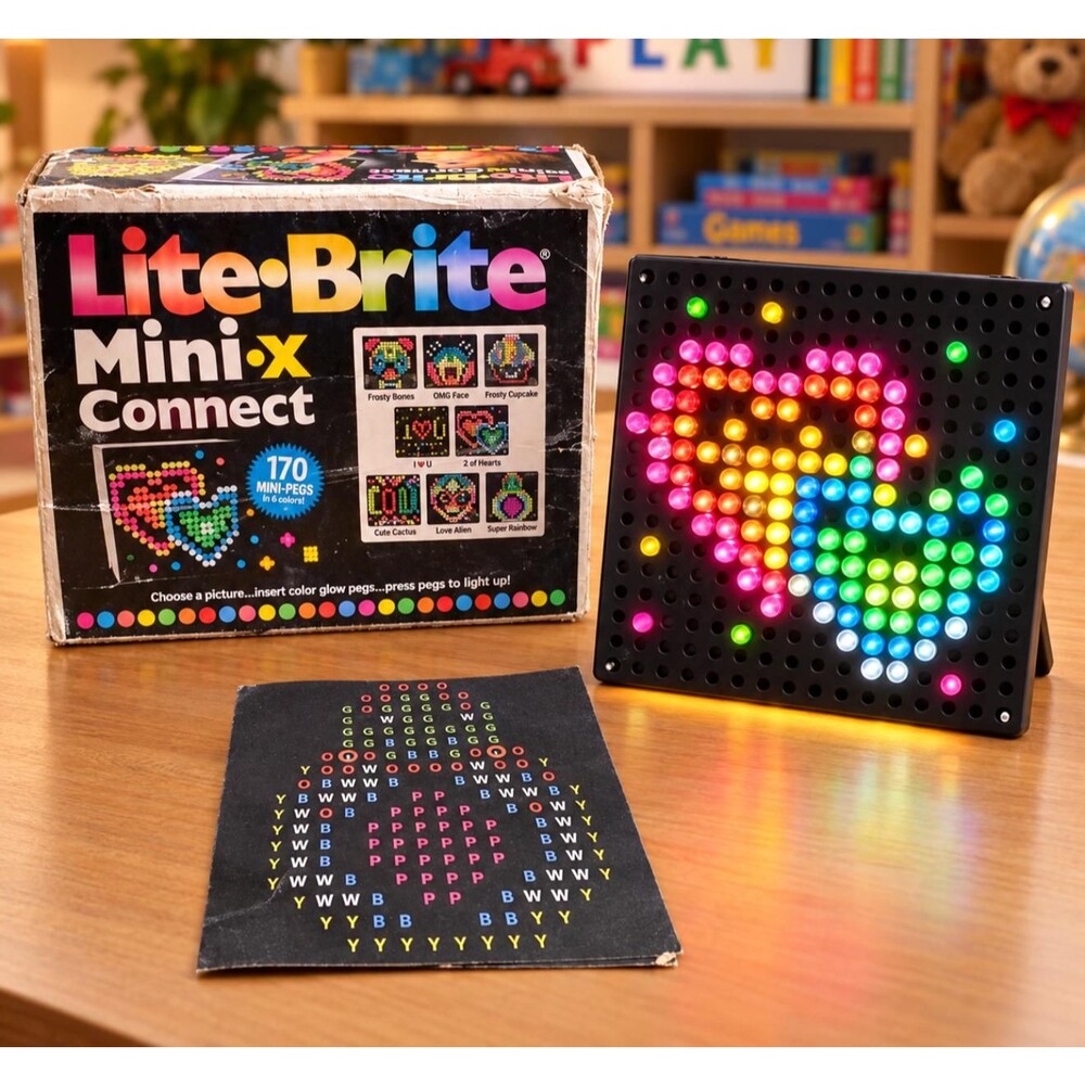 Lite-Brite Mini-X Connect Light Up Art Toy 170 Mini Pegs Hasbro Basic Fun W/Box